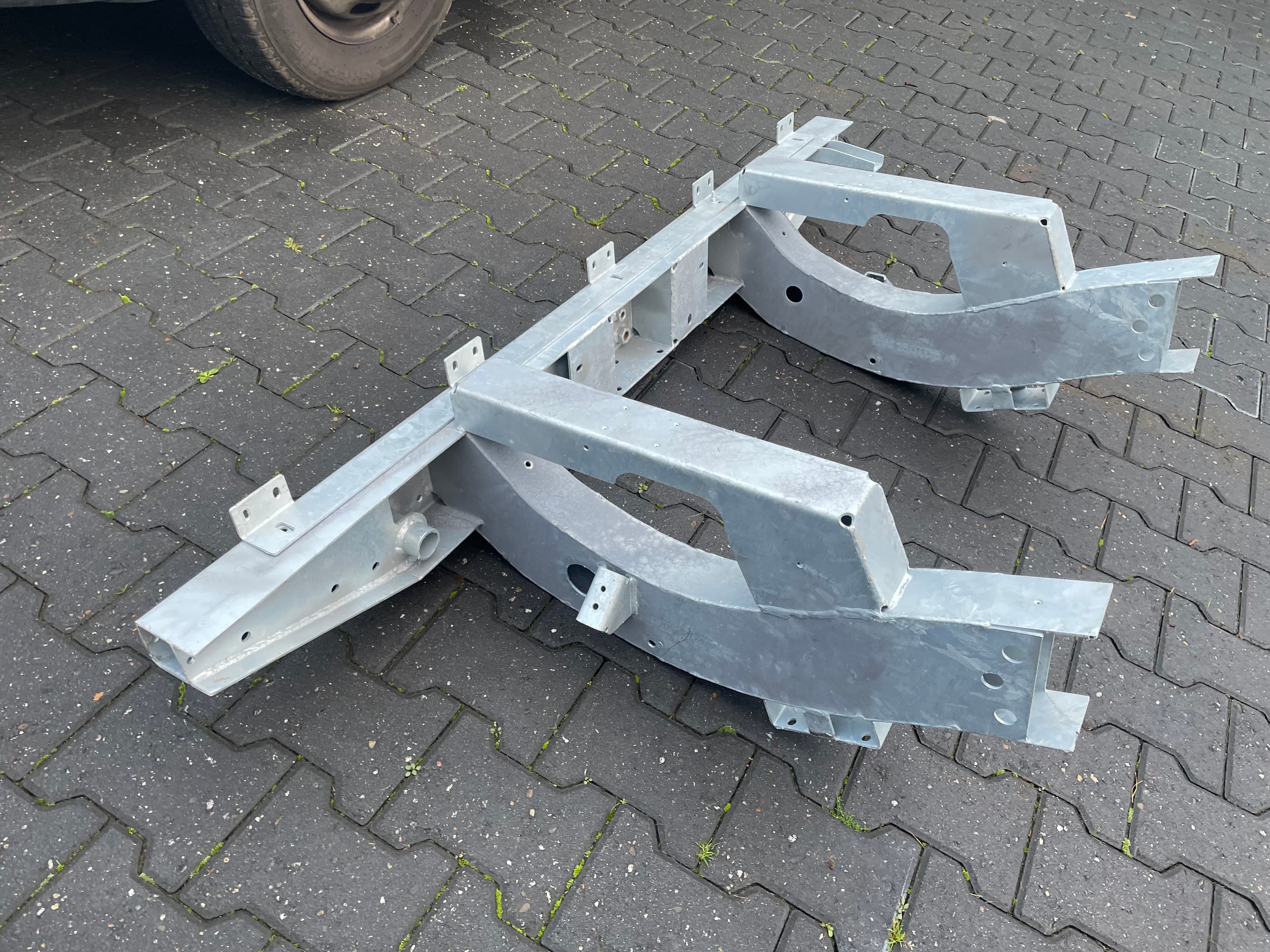 Crossmember / Achterbalk 110