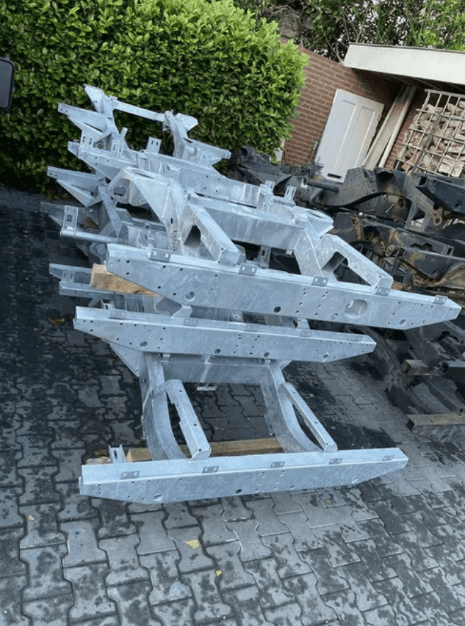 Land Rover defender / disco chassis, gegalvaniseerd, nieuw!