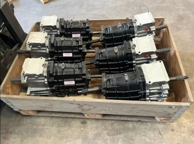 Land Rover R380 versnellingsbak, gereviseerd!